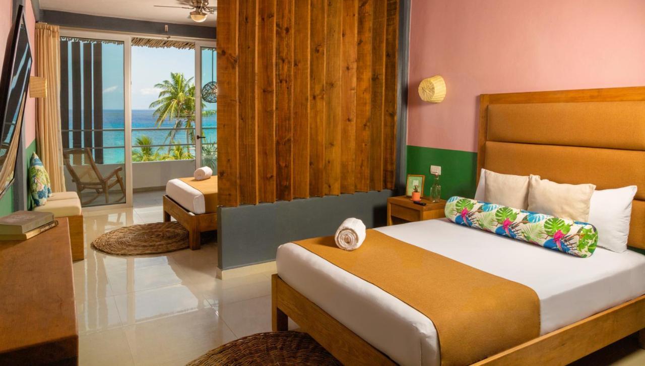 Albatros By Bedsfriends (Adults Only) Hotel โกซูเมล ภายนอก รูปภาพ